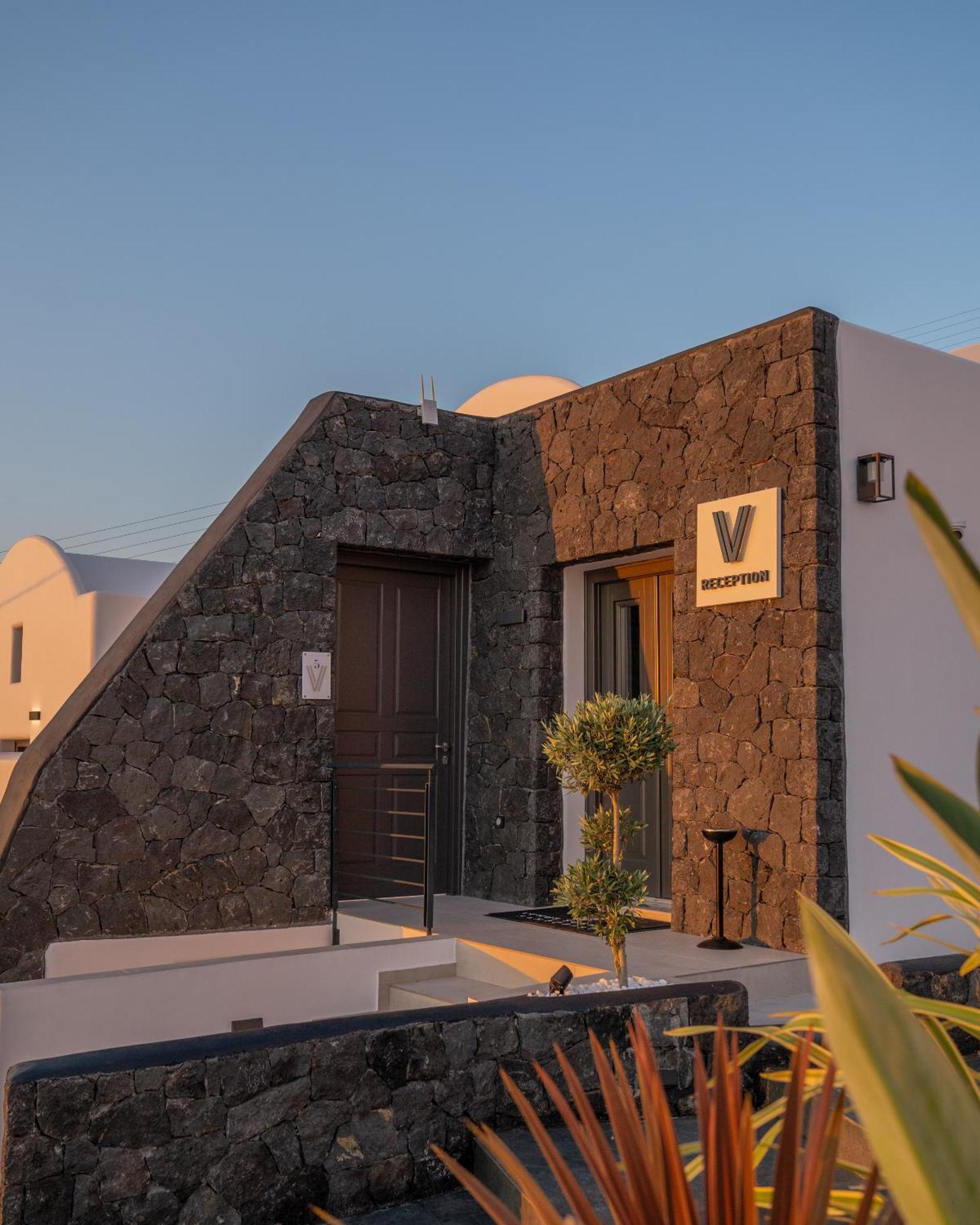 Venus Sunrise Suites & Villas Vourvoúlos Екстериор снимка