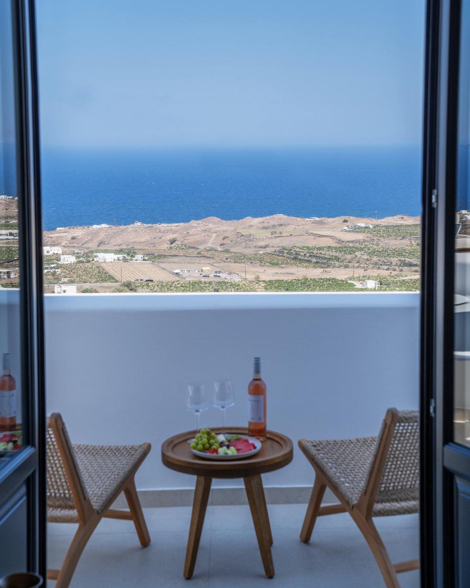 Venus Sunrise Suites & Villas Vourvoúlos Екстериор снимка