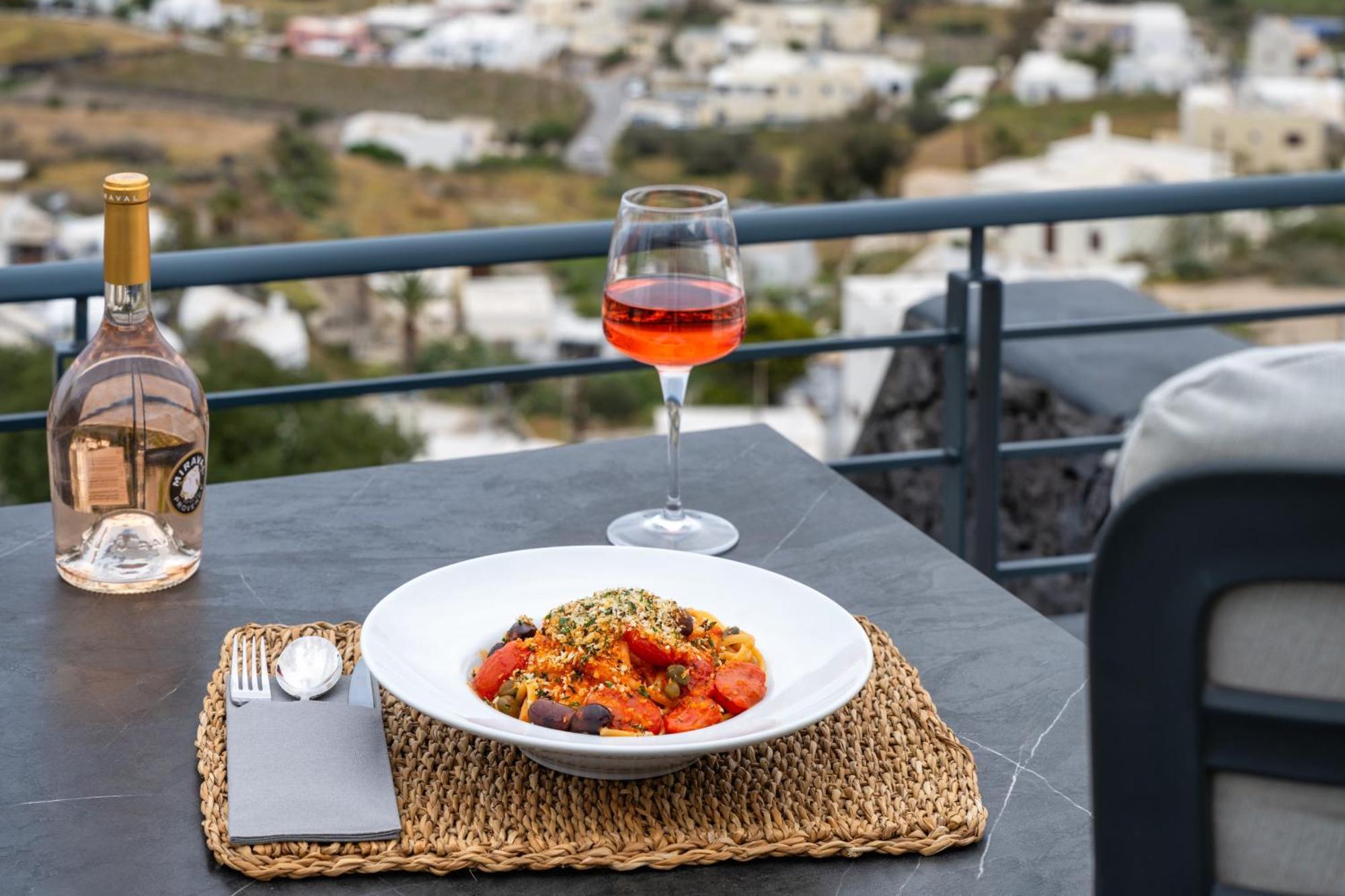 Venus Sunrise Suites & Villas Vourvoúlos Екстериор снимка